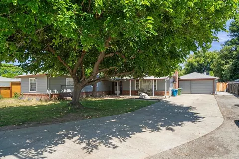 Cambrian Dr, Campbell, CA 95008