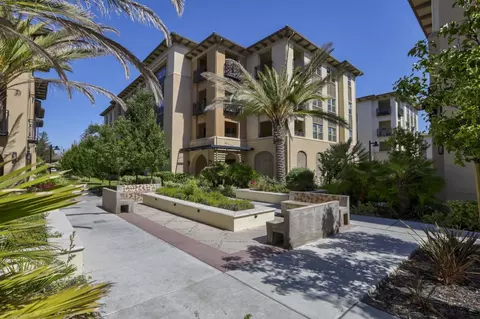 1089 Dewberry 401, San Jose, CA 95131