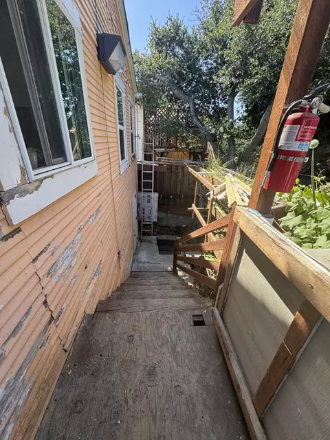 1925 E 27th St, Oakland, CA 94606 photo 8