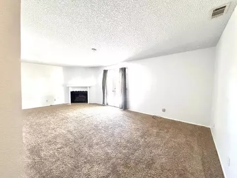 Living - 1975 Rohrer Dr, Turlock, CA 95382 photo 1 of 5