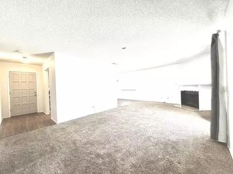 Living - 1975 Rohrer Dr, Turlock, CA 95382 photo 5 of 5
