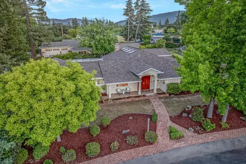 20096 Chateau Dr, Saratoga, CA 95070