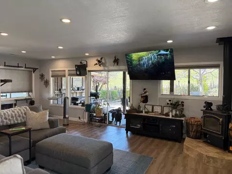 Living - 2375 Old Calaveras Rd, Milpitas, CA 95035 photo 1 of 2