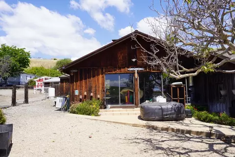 Exterior - 2375 Old Calaveras Rd, Milpitas, CA 95035 photo 4 of 20