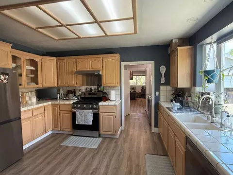 Kitchen - 2375 Old Calaveras Rd, Milpitas, CA 95035 photo 1 of 2