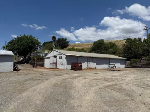 Exterior - 2375 Old Calaveras Rd, Milpitas, CA 95035 photo 5 of 20