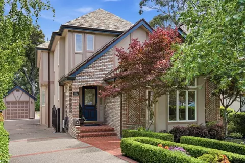 1564 Columbus Ave, Burlingame, CA 94010