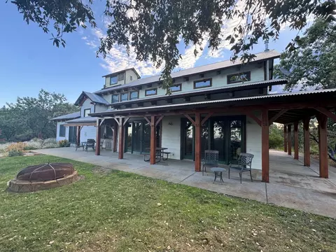 Exterior - 2251 Folendorf Rd, Murphys, CA 95247 photo 4 of 12