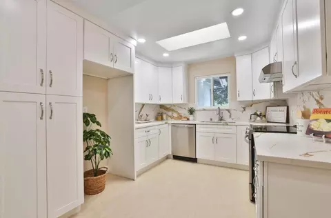 Kitchen - 2293 Middletown Dr, Campbell, CA 95008 photo 1 of 2