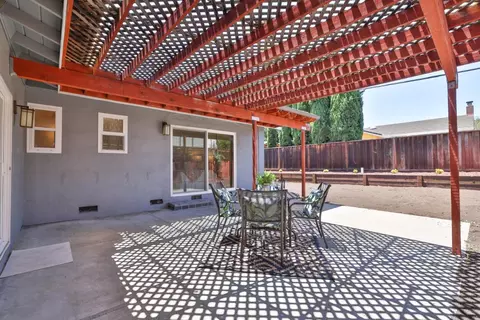 Exterior - 2293 Middletown Dr, Campbell, CA 95008 photo 6 of 6