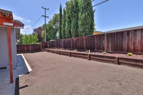 Exterior - 2293 Middletown Dr, Campbell, CA 95008 photo 4 of 6