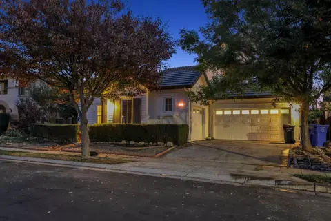 Exterior - 310 Ashlee Ave, Tracy, CA 95391 photo 9 of 10