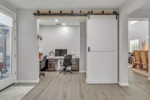 Entry Way - 310 Ashlee Ave, Tracy, CA 95391 photo 3 of 7