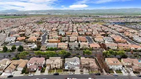 View/Area - 310 Ashlee Ave, Tracy, CA 95391 photo 9 of 13