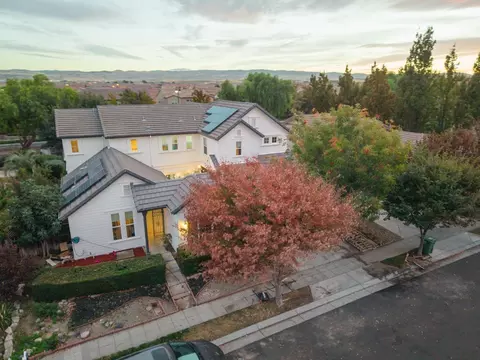 View/Area - 310 Ashlee Ave, Tracy, CA 95391 photo 4 of 13