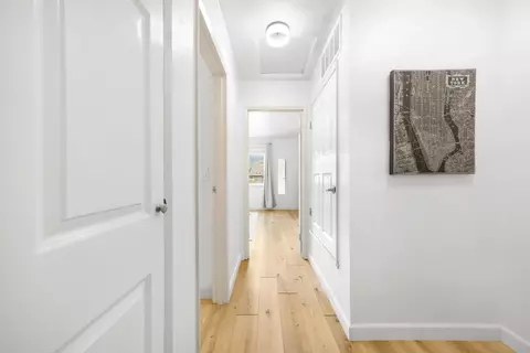 Entry Way - 1499 Terra Nova Blvd, Pacifica, CA 94044 photo 4 of 4