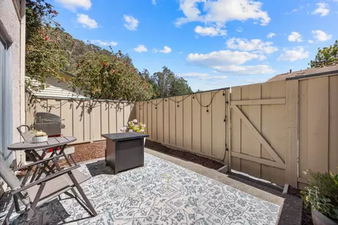 Exterior - 1499 Terra Nova Blvd, Pacifica, CA 94044 photo 2 of 5
