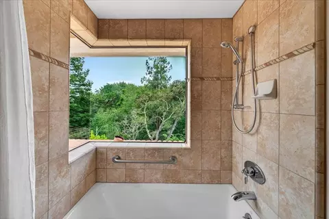 Bath - 110 Via Venito, Corralitos, CA 95076 photo 4 of 5
