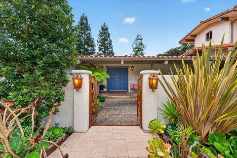 Exterior - 110 Via Venito, Corralitos, CA 95076 photo 2 of 13