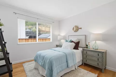 Bedroom - 1352 Oddstad Blvd, Pacifica, CA 94044 photo 3 of 7
