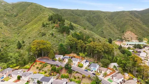 View/Area - 1352 Oddstad Blvd, Pacifica, CA 94044 photo 7 of 8