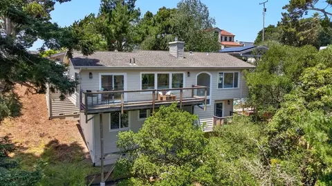 562 Cuesta Dr, Aptos, CA 95003