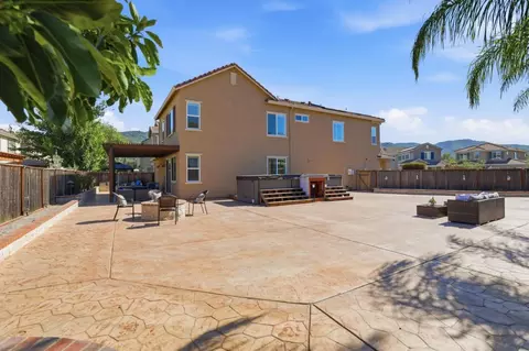 1860 Thyme Ct, Gilroy, CA 95020 photo 4