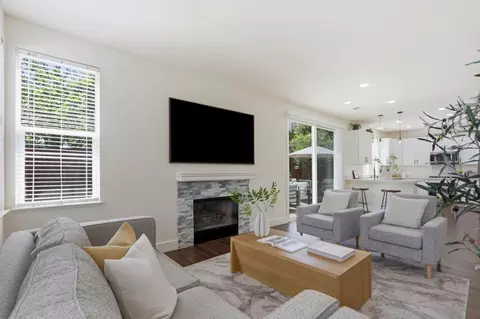 Living - 2202 Estee Ct, San Jose, CA 95133 photo 2 of 2