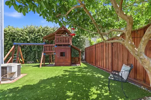 Exterior - 2202 Estee Ct, San Jose, CA 95133 photo 6 of 31