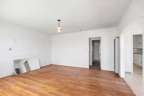 Living - 1119 C St, Salinas, CA 93905 photo 1 of 8