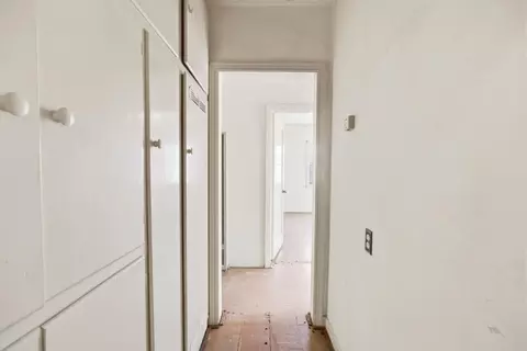 Entry Way - 1119 C St, Salinas, CA 93905 photo 3 of 4