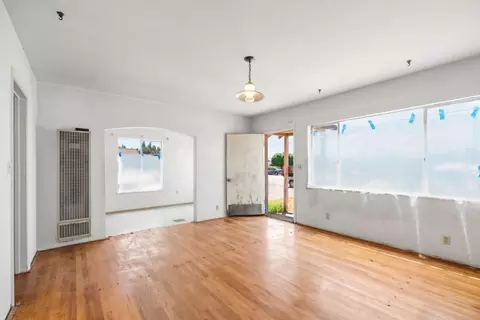 Living - 1119 C St, Salinas, CA 93905 photo 3 of 8