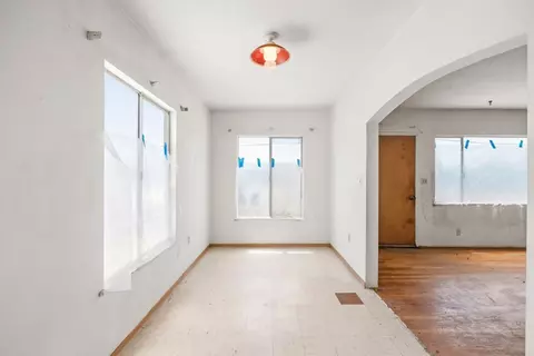 Living - 1119 C St, Salinas, CA 93905 photo 5 of 8