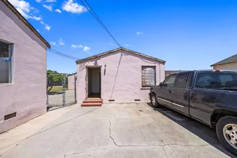 Other - 1119 C St, Salinas, CA 93905 photo 1 of 4