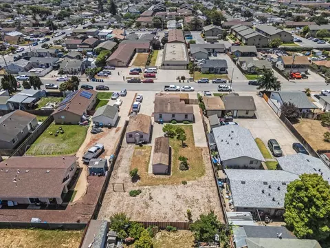View/Area - 1119 C St, Salinas, CA 93905 photo 4 of 5