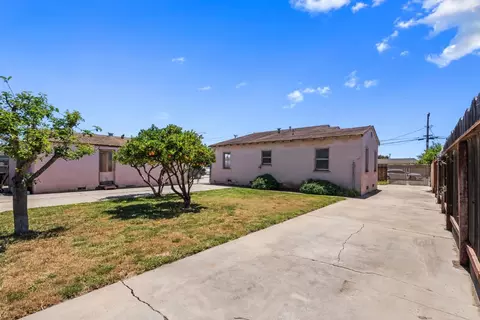 Exterior - 1119 C St, Salinas, CA 93905 photo 6 of 10