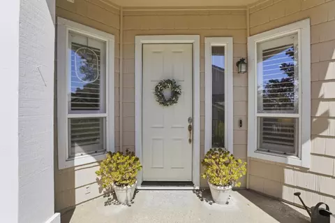 8732 Mccarty Ranch Dr, San Jose, CA 95135