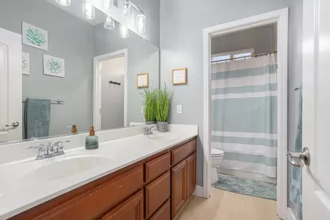 Bath - 130 Ridge Crest Ct, Oakley, CA 94561 photo 4 of 4