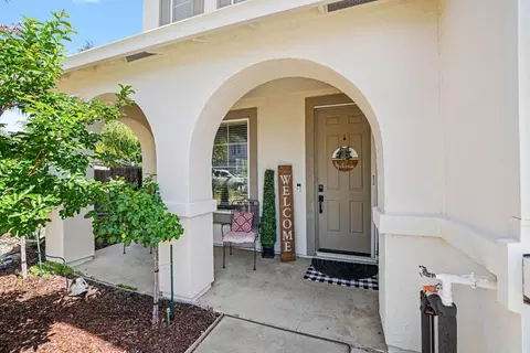 Exterior - 130 Ridge Crest Ct, Oakley, CA 94561 photo 3 of 14