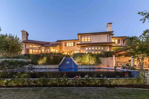 28500 Matadero Creek Ln, Los Altos Hills, CA 94022