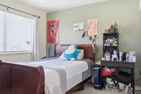 Bedroom - 1015 Eagle Dr, Salinas, CA 93905 photo 2 of 3
