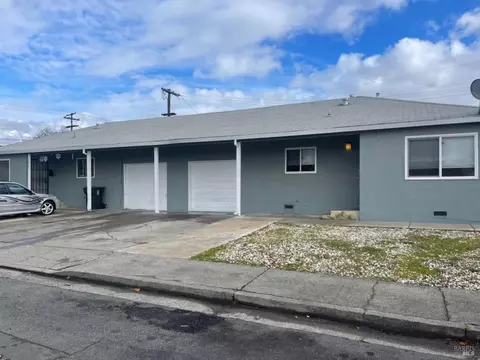 1590 Rayburn Ct, Fairfield, CA 94533