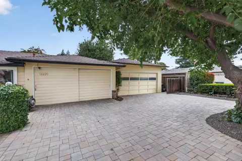 Exterior - 13220 Franklin Ave, Mountain View, CA 94040 photo 3 of 7