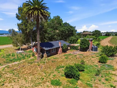 Exterior - 3115 Leavesley Rd, Gilroy, CA 95020 photo 1 of 5