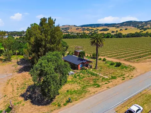 View/Area - 3115 Leavesley Rd, Gilroy, CA 95020 photo 3 of 21