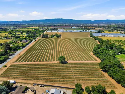 View/Area - 3115 Leavesley Rd, Gilroy, CA 95020 photo 11 of 21