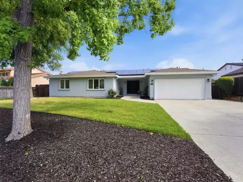135 Belcrest Dr, Los Gatos, CA 95032
