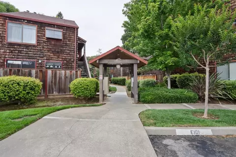 Exterior - 1555 Hecker Pass Rd E201, Gilroy, CA 95020 photo 3 of 6