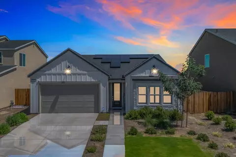 7436 Musa Grove Ave, Bakersfield, CA 93313