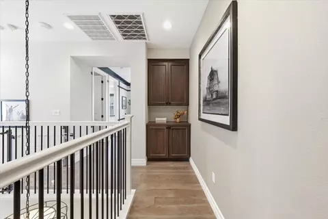 Entry Way - 39502 Darner Dr, Newark, CA 94560 photo 10 of 10